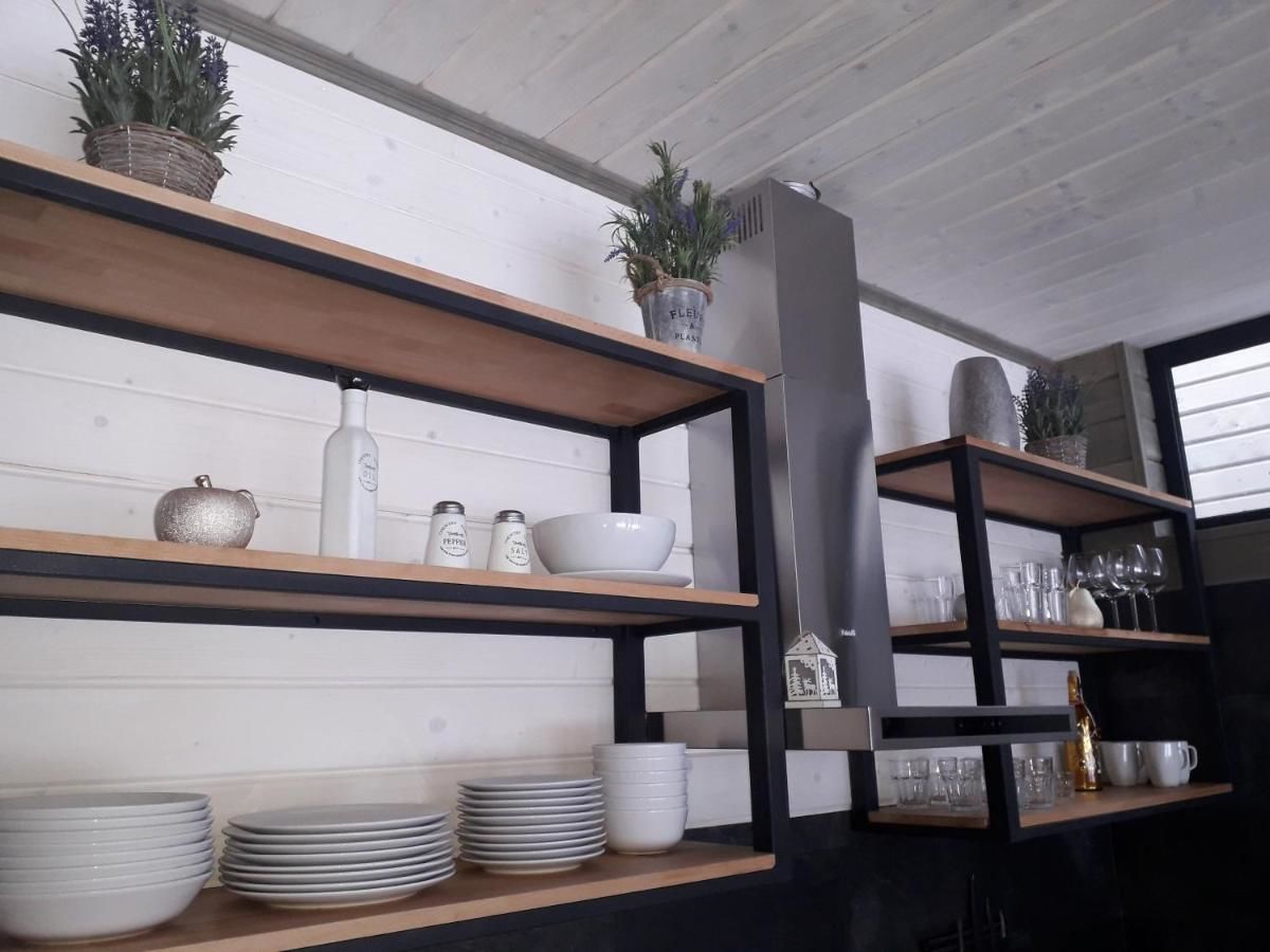 Шале The Living Татаров-18