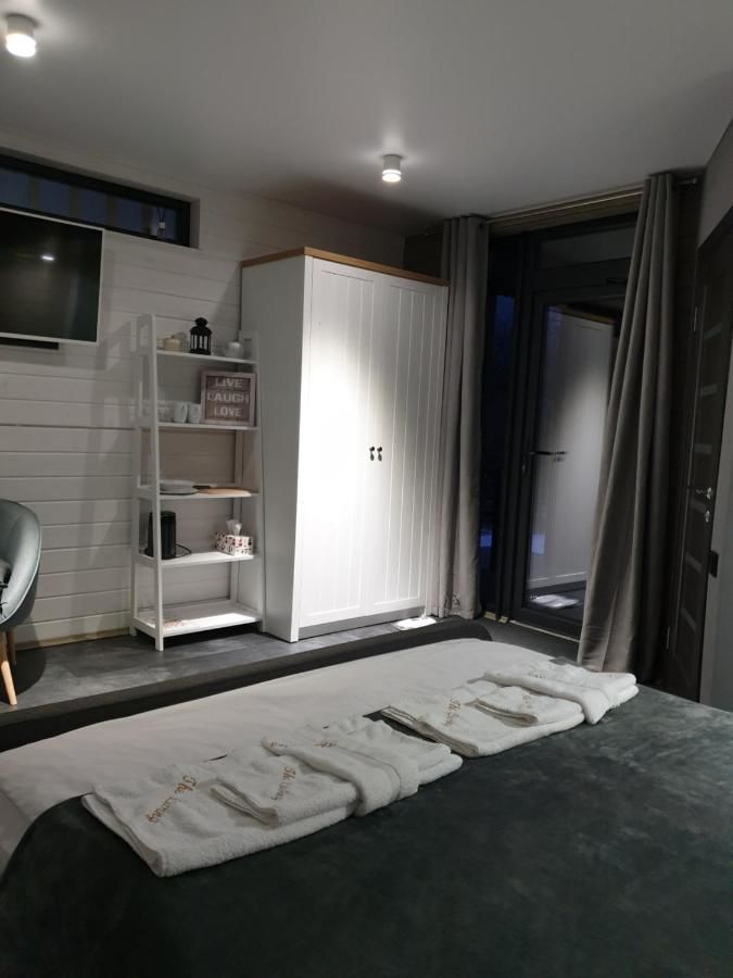 Шале The Living Татаров-24