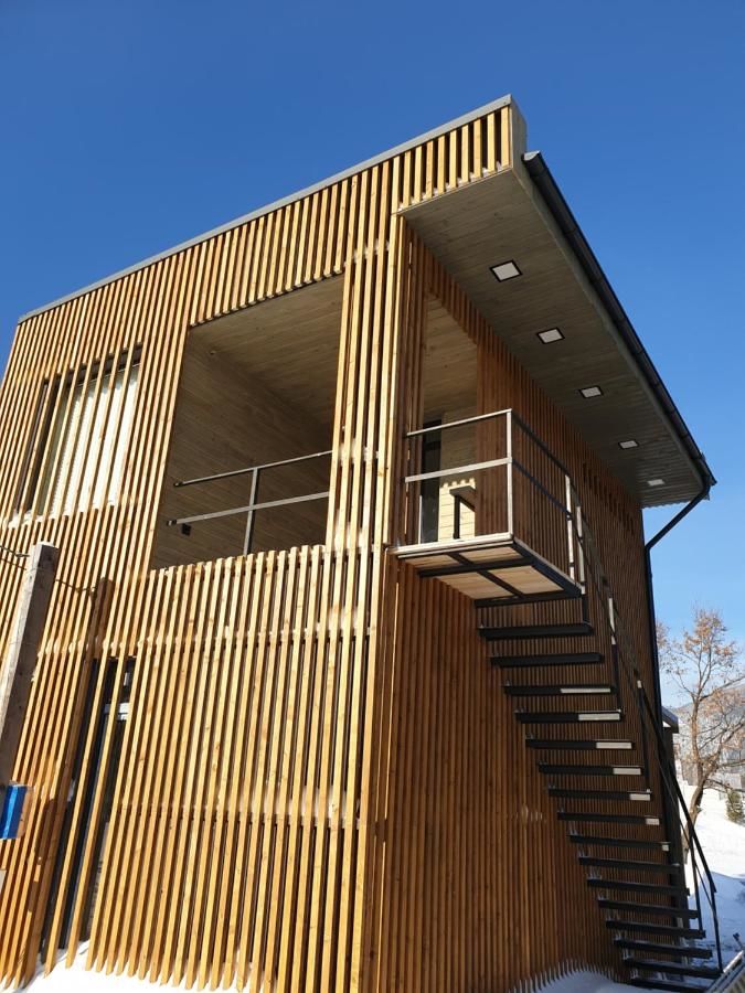 Шале The Living Татаров-44