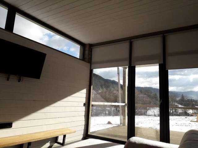 Шале The Living Татаров-70